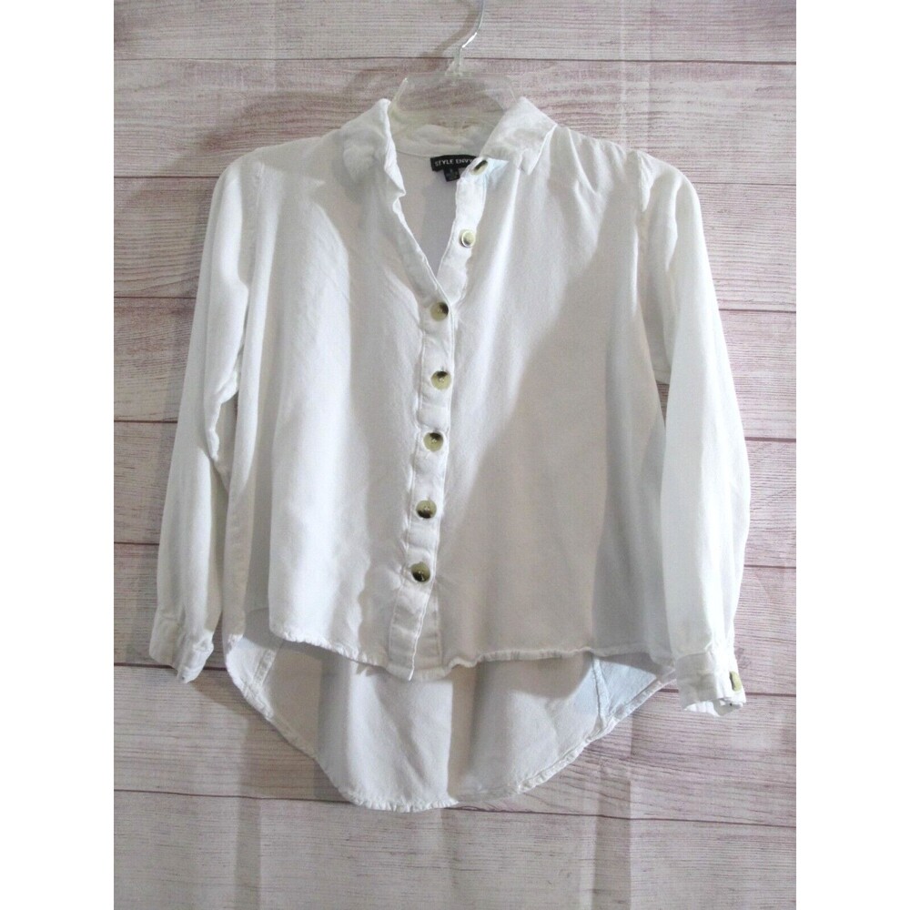 Style Envy  Hi-Low Button-Down Shirt Size Small Long Sleeve White Top Blouse